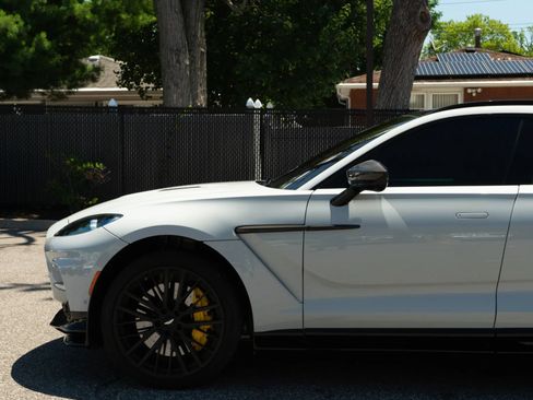 Used 2023 Aston Martin DBX 707 AWD/4WD image 39