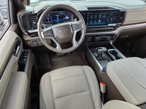 Used 2025 Chevrolet Silverado 1500 RST w/ RST All Star Premium Package AWD/4WD image 8