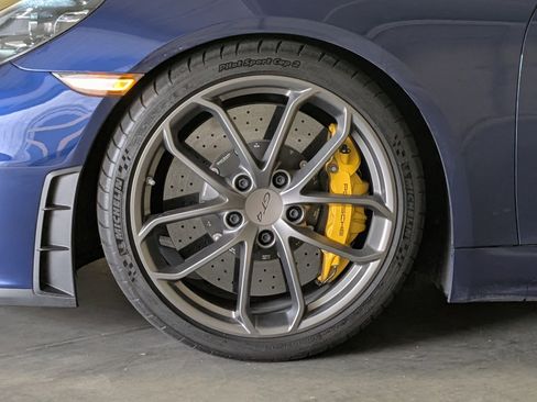 Certified 2021 Porsche 718 Cayman GT4 RWD image 14