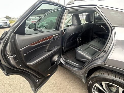 Used 2016 Lexus RX 350 AWD w/ Premium Package image 32