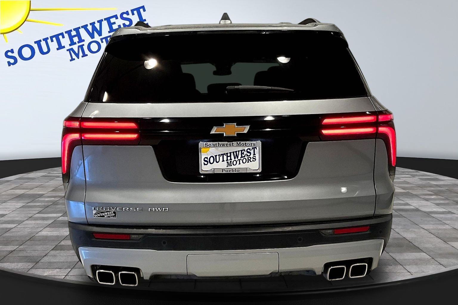 Used 2026 Chevrolet Traverse LT AWD/4WD image 6