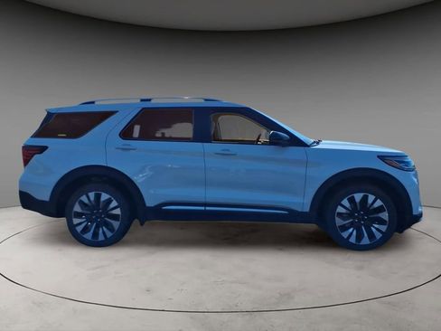 New 2026 Ford Explorer Platinum w/ LUX Leather Package image 9