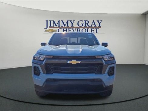 New 2026 Chevrolet Colorado LT image 8