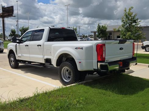 Used 2025 Ford F350 XLT AWD/4WD image 6