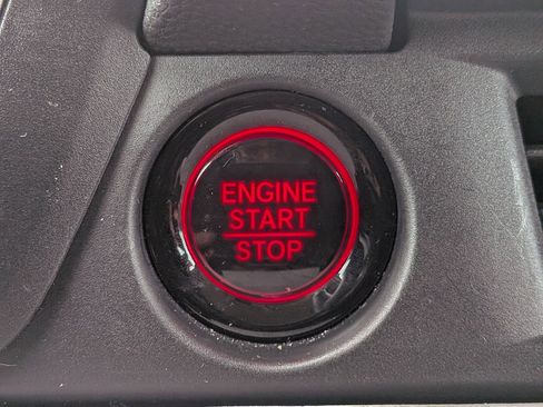 Certified 2025 Honda Pilot EX-L image 16
