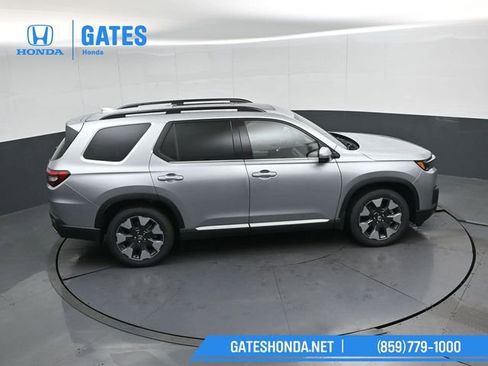 New 2026 Honda Pilot Touring image 50