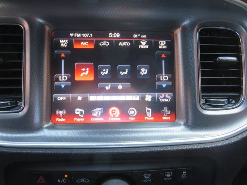 Used 2014 Dodge Charger SXT Plus image 19