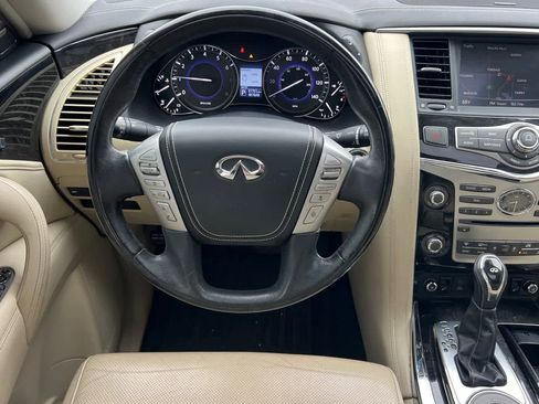 Used 2018 INFINITI QX80 2WD w/ Deluxe Technology Package image 16