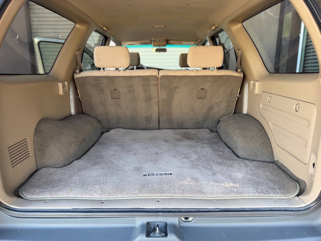Used 2001 Toyota 4Runner SR5 RWD image 19