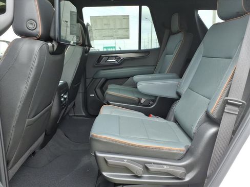 New 2026 GMC Yukon AT4 w/ AT4 Premium Plus Package AWD/4WD image 15