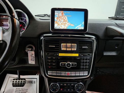 Used 2016 Mercedes-Benz G 63 AMG 4MATIC image 22