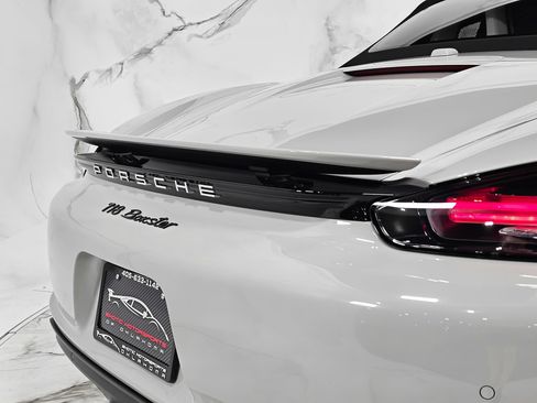 Used 2025 Porsche 718 Boxster RWD image 37