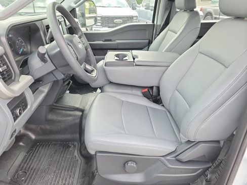 New 2026 Ford F250 XL w/ XL Chrome Package AWD/4WD image 19
