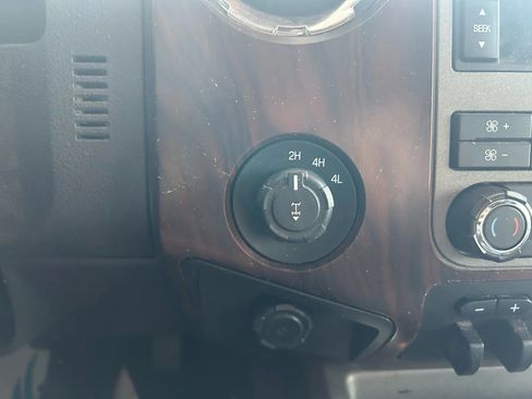 Used 2011 Ford F250 Lariat w/ Lariat Ultimate Pkg image 25