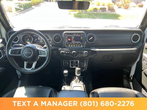 Used 2023 Jeep Wrangler Unlimited Sahara w/ Cold Weather Group AWD/4WD image 12