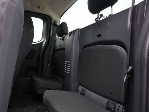 Certified 2025 Nissan Frontier SV AWD/4WD image 16
