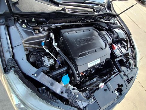 Used 2013 Honda Accord Touring image 52