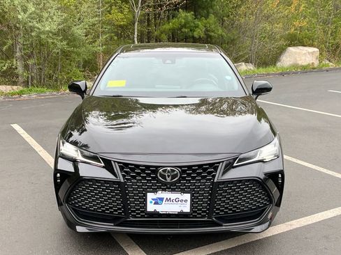 Used 2019 Toyota Avalon Touring w/ Advanced Safety Package FWD image 8