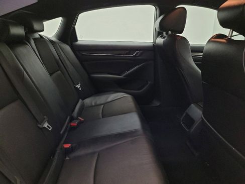 Used 2019 Honda Accord Sport image 19