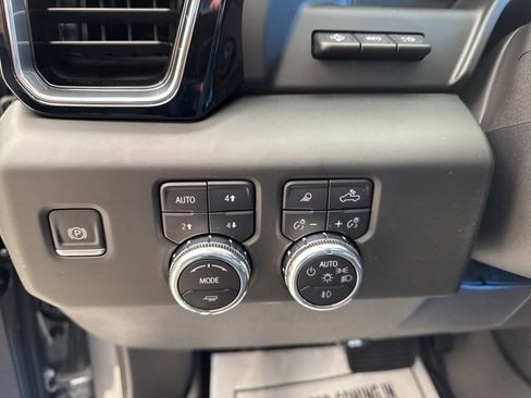 New 2026 GMC Sierra 1500 Denali w/ Denali Reserve Package image 16