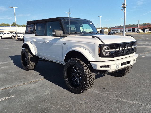 Certified 2022 Ford Bronco Wildtrak AWD/4WD image 1