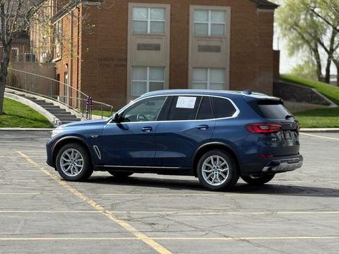Used 2023 BMW X5 xDrive45e w/ Climate Comfort Package image 7