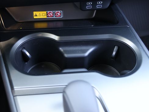 Used 2026 Lexus UX 300h FWD image 27