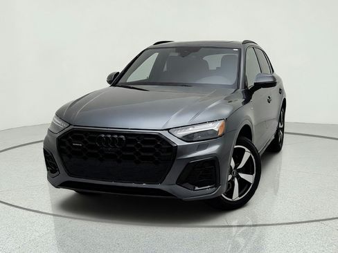 Used 2024 Audi Q5 2.0T Prestige AWD/4WD image 3