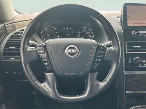Used 2022 Nissan Armada Platinum w/ Captain's Chairs Package AWD/4WD image 10