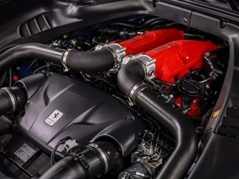 Used 2016 Ferrari California T RWD image 53