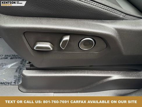 Used 2025 GMC Yukon Denali image 30