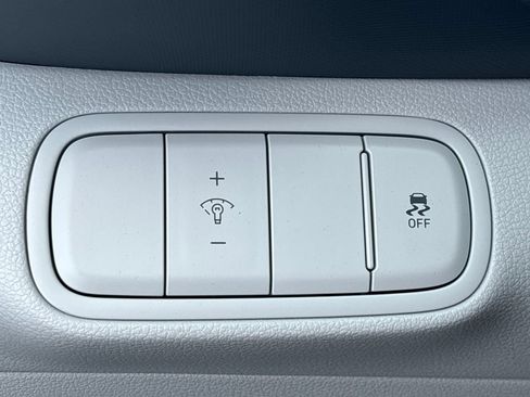 New 2026 Hyundai Venue SEL FWD image 10