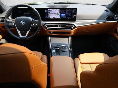 Used 2023 BMW i4 eDrive35 w/ Premium Package RWD image 22