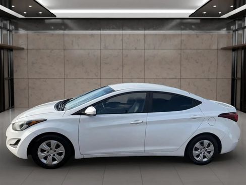 Used 2016 Hyundai Elantra SE FWD image 7
