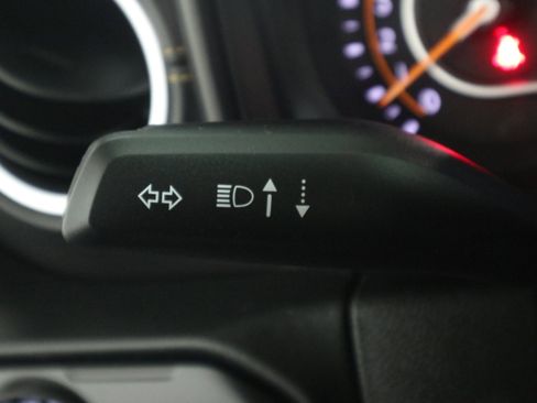 Used 2025 Jeep Wrangler Sahara image 30