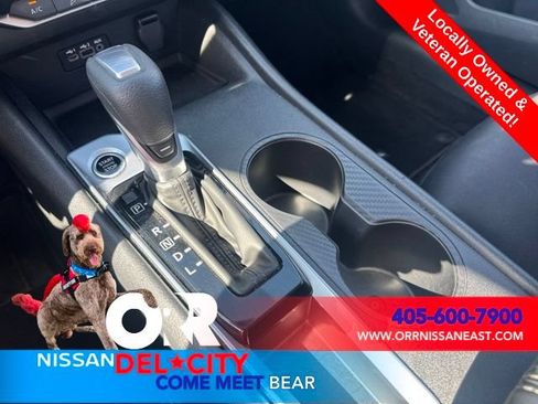 Used 2025 Nissan Altima 2.5 SV FWD image 27