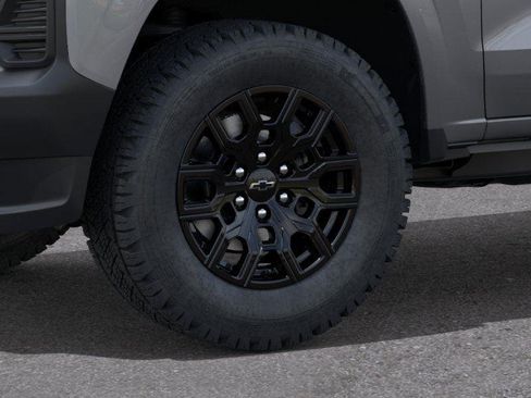 New 2026 Chevrolet Colorado W/T w/ WT Custom Package RWD image 9