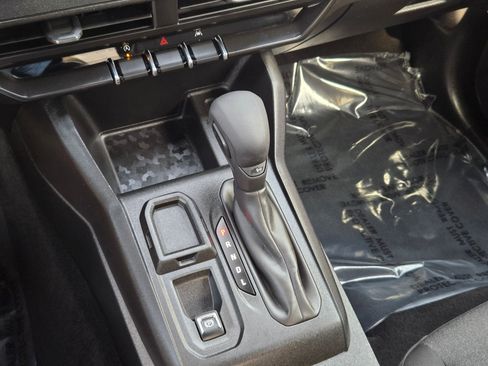 Certified 2024 Chevrolet Colorado W/T image 20