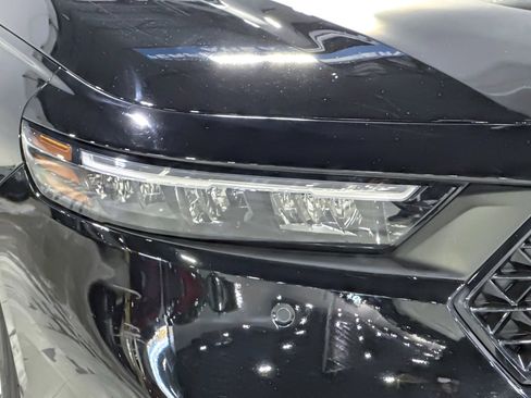 Used 2024 Honda Accord Touring image 10