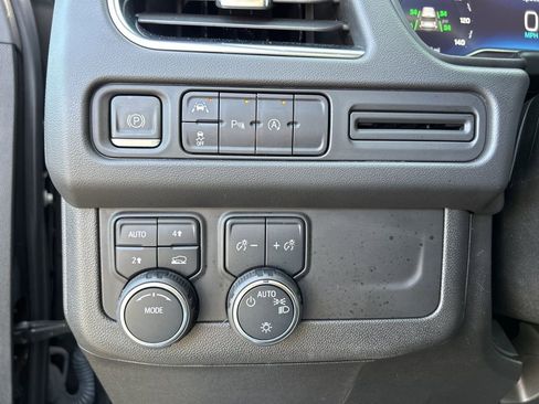 Used 2023 Chevrolet Tahoe LT image 21