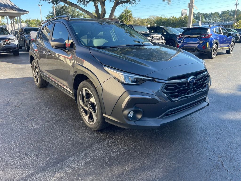 Used 2024 Subaru Crosstrek 2.5i Limited w/ Crosstrek Mirror Package AWD/4WD image 8