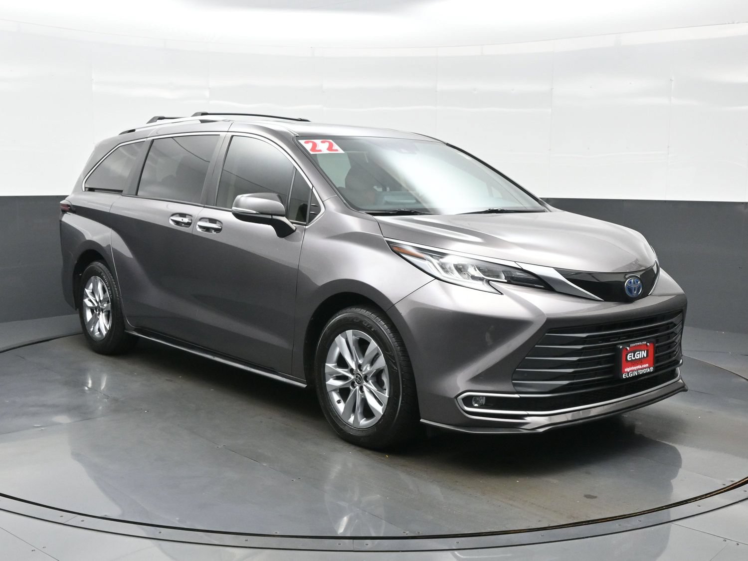 Used 2022 Toyota Sienna Limited AWD/4WD image 8