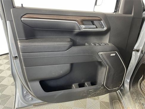 Certified 2023 Chevrolet Silverado 1500 LT Trail Boss w/ Convenience Package II image 9