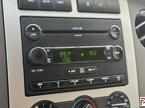 Used 2007 Ford Expedition EL XLT RWD image 23