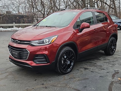 Used 2022 Chevrolet Trax LT w/ Driver Confidence Package image 20