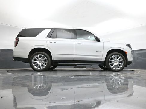 Used 2024 Chevrolet Tahoe High Country w/ Advanced Technology Package image 44