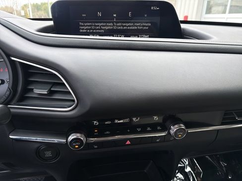 Used 2025 MAZDA CX-30 AWD 2.5 S w/ Preferred Package image 19