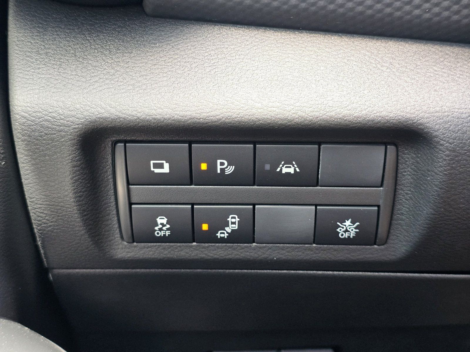 Certified 2025 Nissan Kicks Play S FWD image 22