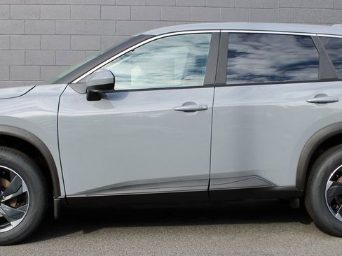 New 2026 Nissan Rogue SV image 2