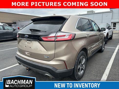 Used 2020 Ford Edge SEL w/ Convenience Package AWD/4WD image 6
